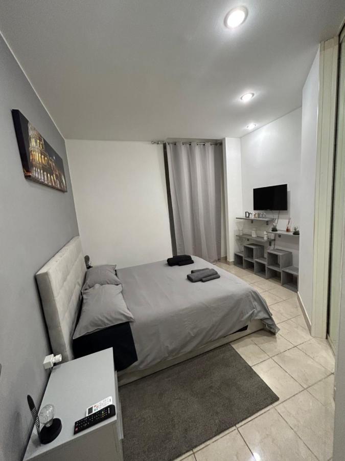Alex Rhome Apartment Róma Kültér fotó
